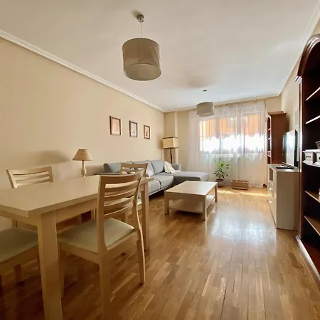Apartment Piso Con Patio A 50 Metros De La Catedral Leon